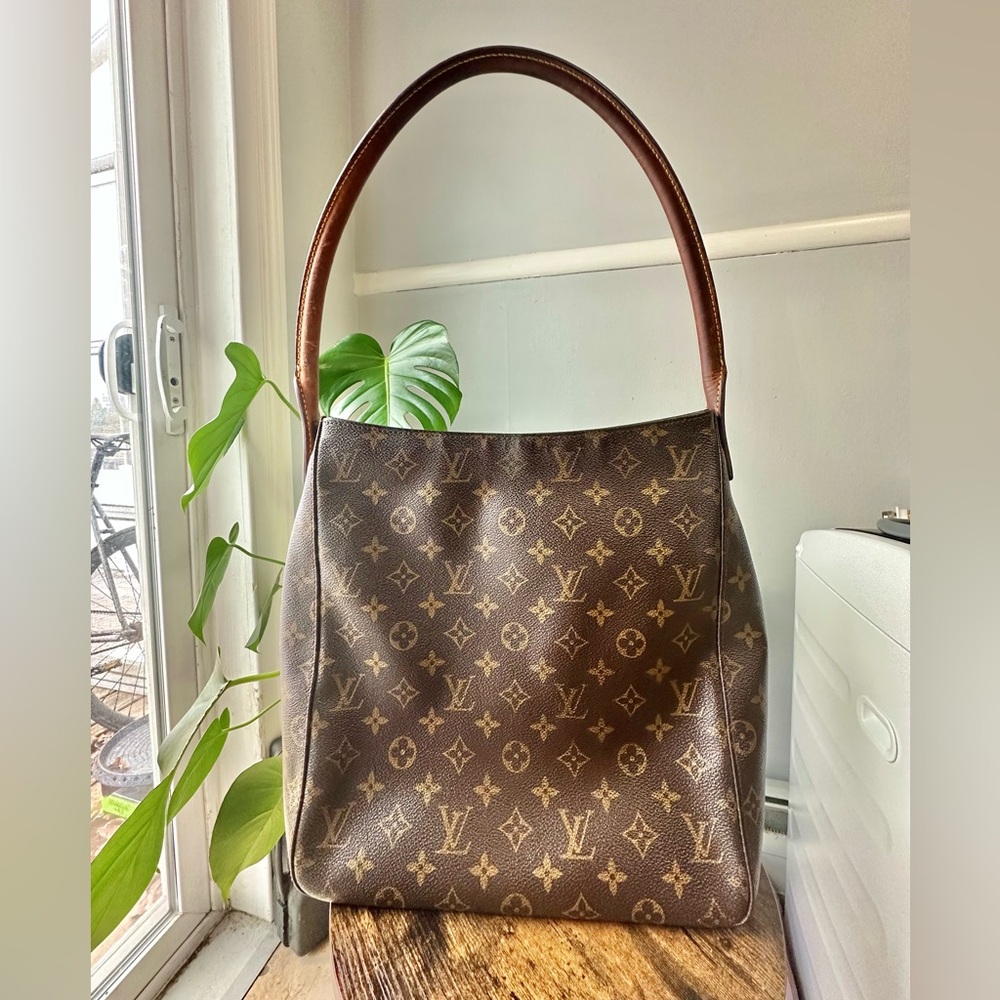Louis Vuitton looping GM handbag